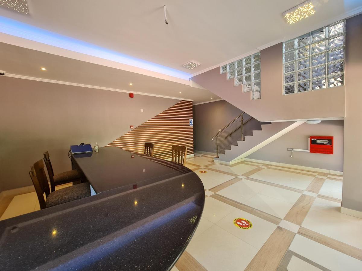 Royale Suites By Arc Royal Luxury Apts Ансе-Рояль Екстер'єр фото